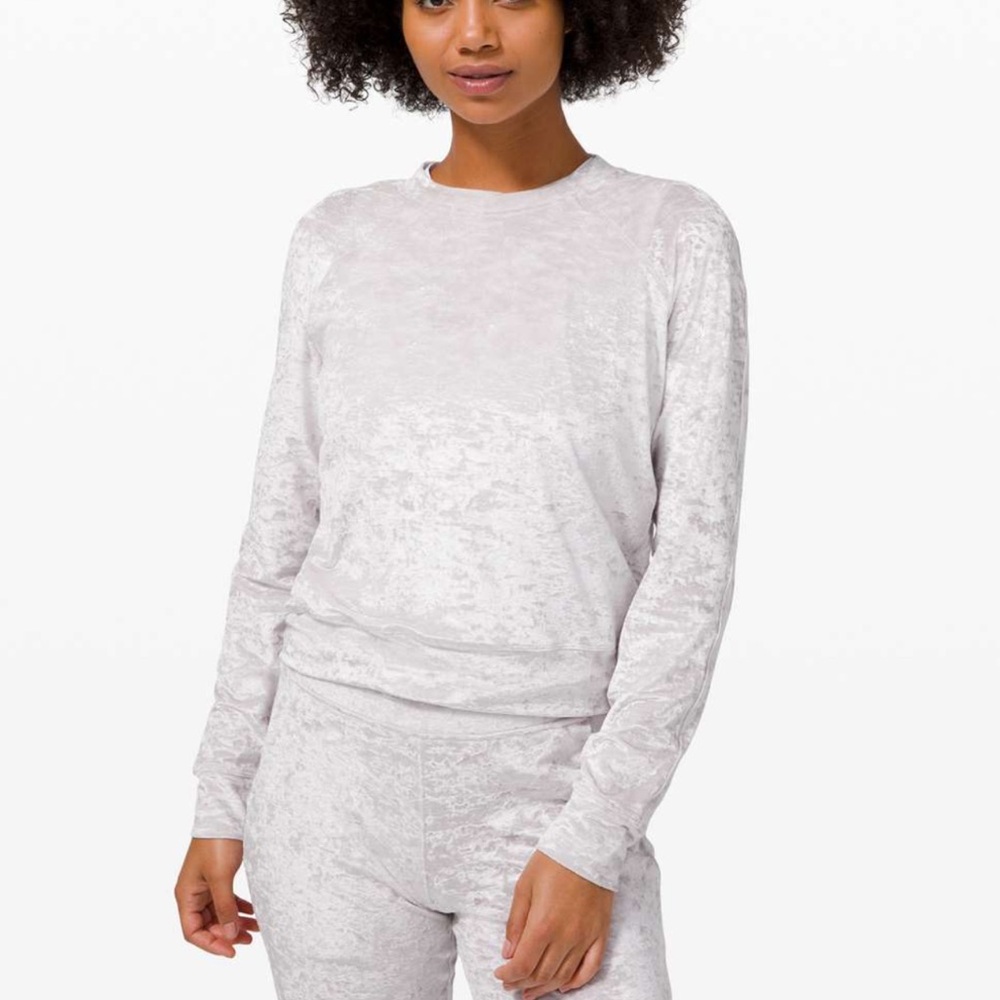 Lululemon Warm Down Crew *Crushed Velvet (Chrome)